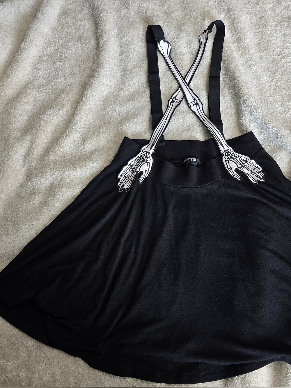 Hot Topic Women’s Black Solid Skeleton Skater Skirt M